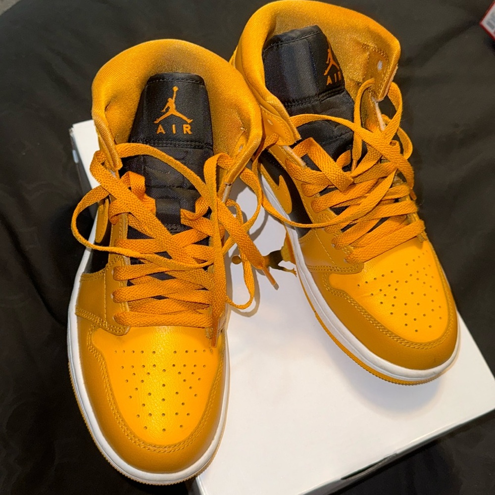 Jordan 1